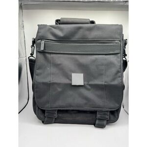 Leed's Black Messenger Bag Satchel Laptop Computer 8500-11